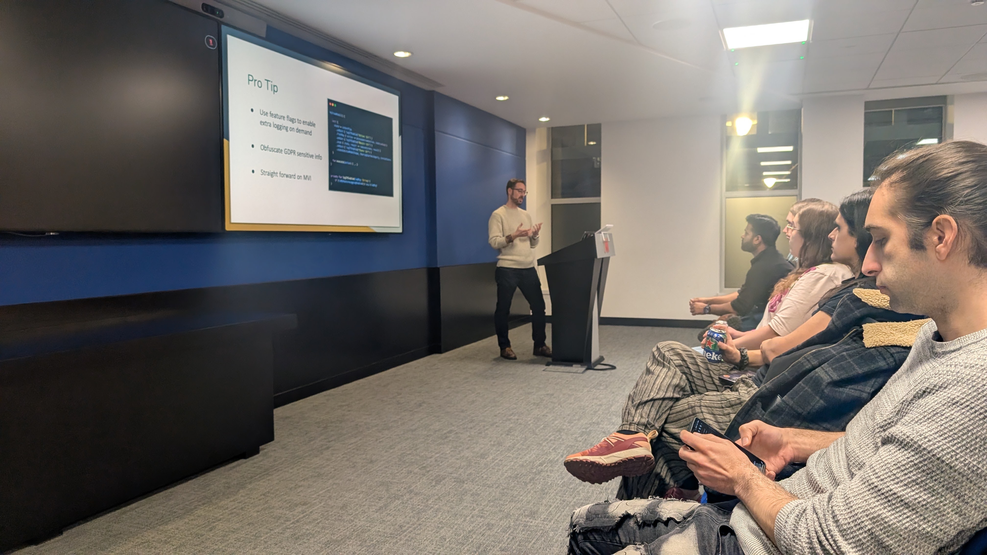 Talk by Alejandro Saez at Londroid